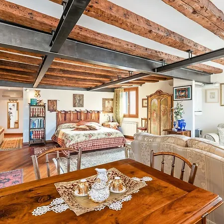 Ca' Dei Da Mosto Exclusive Apartmán *